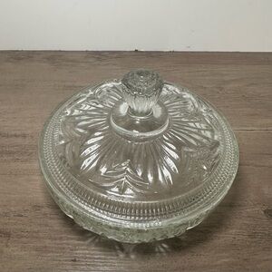 Vintage Avon Clear Etched‎ Glass Candy Dish With Lid.